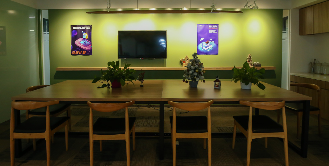 超凡娱乐-梦想照进现实,起劲成绩未来!